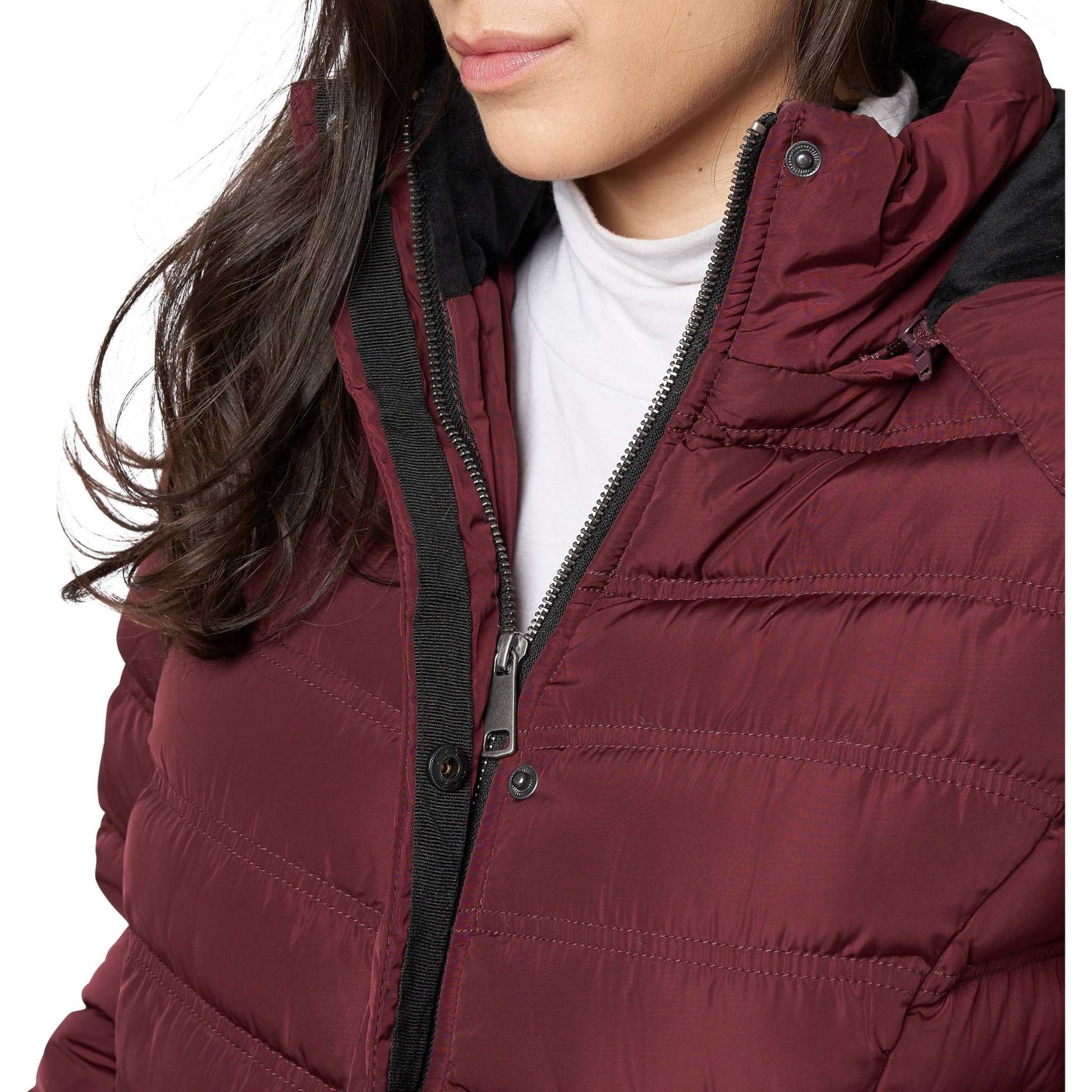 Elora Maxi Puffer warm vegan winter coat for women with metal zipper and detachable hood in red.
